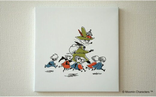 【ふるさと納税】MOOMIN(ムーミン) ファブリックフレーム Mサイズ(森のパーティ) キャラクター インテリア 絵画 　お届け：発注後、お届けまでに約2〜3月程かかります。 HNNA021
