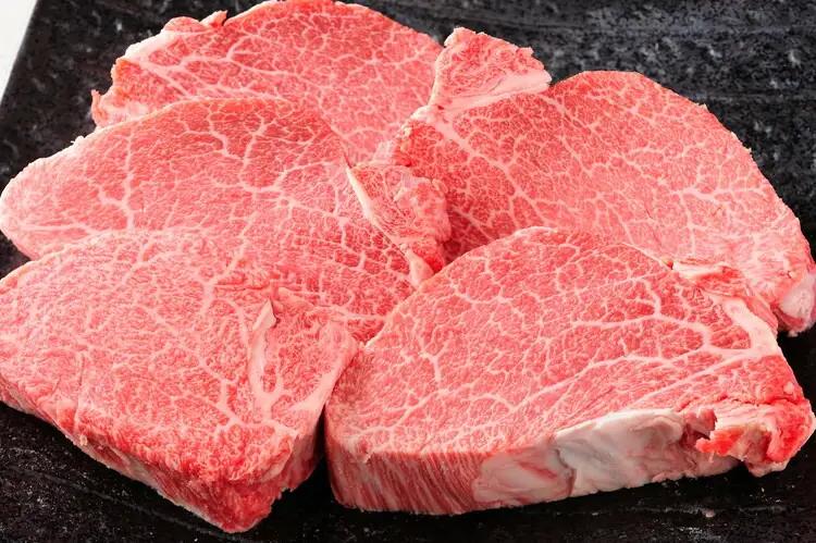 肉 近江牛 定期便【年6回】近江牛ヒレステーキ 750g（4～5枚） 計4.5kg ( 750g × 6回 )