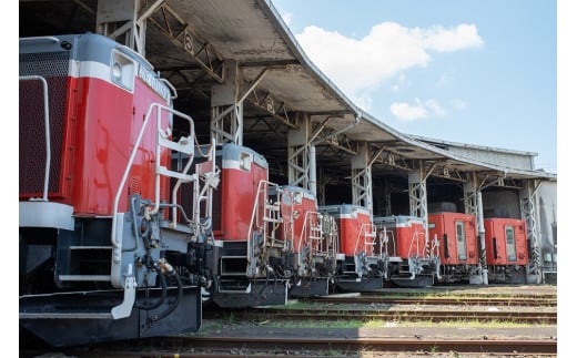 【ふるさと納税】 JR西日本 扇形車庫 見学 ツアー （3月21日分）【25-150-003】 車庫の見える宿泊 JR西日本後藤総合車両所内扇形車庫見学ツアー・ホテルハーベストイン米子1泊朝食付「1泊1名様利用分」 株式会社日本旅行 鳥取県 米子市