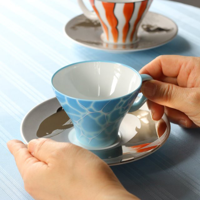 画像はイメージです。コーヒーカップ＆ソーサー / ビックブルー以外は返礼品に含まれておりません。