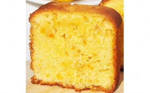 
            すべて手作りにこだわった、宿河原パウンドケーキ「レモン」
          