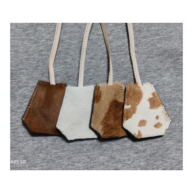 ふるさと納税 豊能町 キーカバー　大　ホースヘアー(馬革)・ホワイト |  | 01