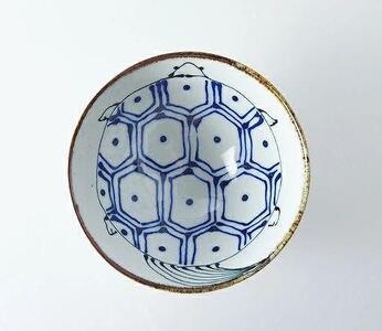 【波佐見焼】　手描きのクラワンカ茶碗　亀 【西海陶器】１ １８１９６