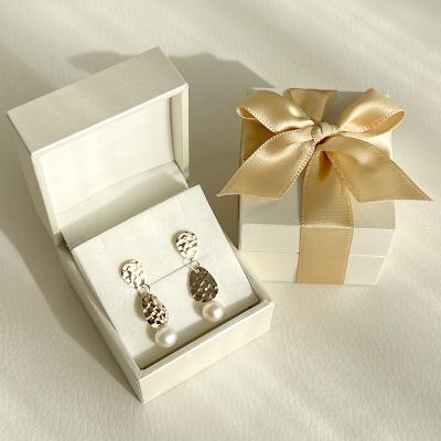 ふるさと納税 甲府市 【ジュエリー】K10 イエローゴールド キラキラ パール ピアス 保証書付 SE-2062 |  | 03