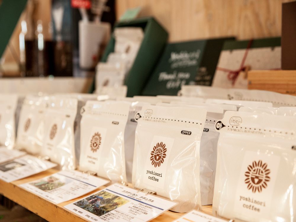 【定期便】「yoshinori coffee」スペシャルティコーヒーセット　３ヵ月コース【中挽き粉（プレス、ペーパー用）】