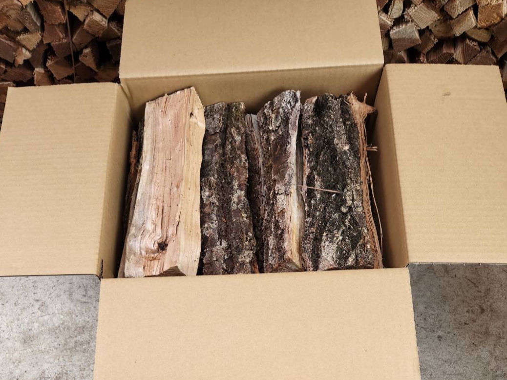 檜原村産　乾燥薪　15kg　広葉樹