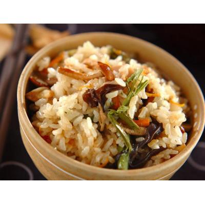 ふるさと納税 阿賀野市 山菜おこわ 200g×4パック 冷凍 直送便 こがねもち米100%使用 水原町農産センター |  | 02