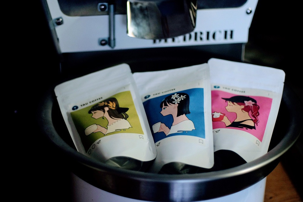 【3種類の多幸感スペシャルティコーヒー】「花三色 スペシャルティーコーヒー粉セット」( 3種類×各100ｇ 合計 3袋(粉))