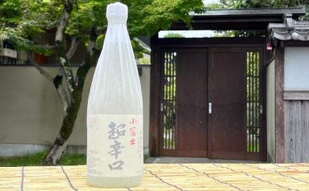 フルーティな吟醸・深みのある純米酒・すっきりとした超辛口の三酒 清酒 小冨士飲みくらべ 