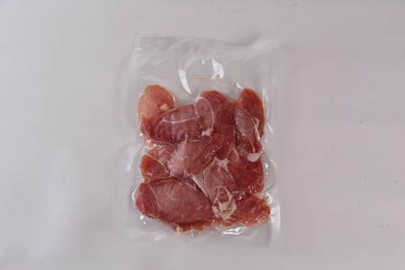 ＜【訳あり】国産豚モモ生ハム切り落とし 900g＞選べる 内容量 パック 訳アリ 国産 豚肉 豚モモ 豚バラ 肩肉 生ハム スライス 切り落とし パンチェッタ 短冊 コッパスライス サラダ BBQ お