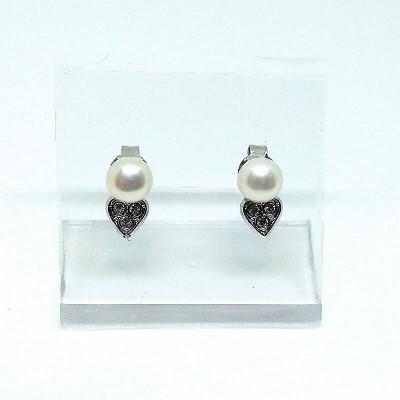 ふるさと納税 伊勢市 真珠ピアス・ハート(淡水本真珠・ボタン) 2001