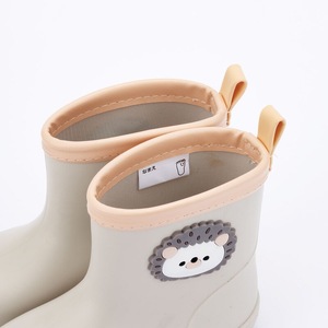 ワッペン付レインブーツ　Ｐｏｍｐｏｎ'sハリネズミ　16cm　672149　5-105