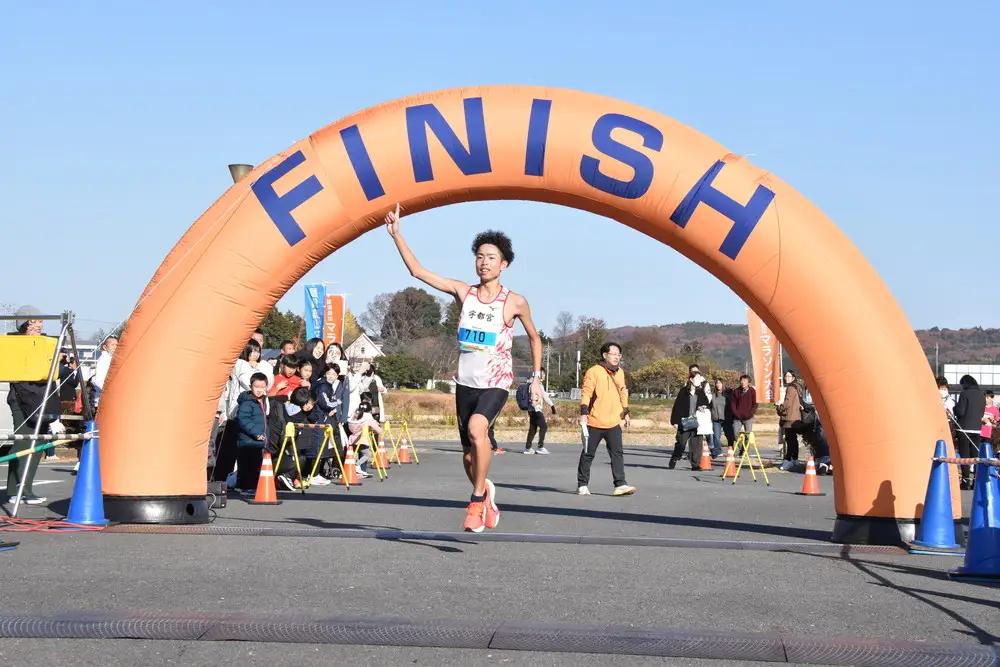 9-7 第22回 那須烏山マラソン大会 5kmの部出走権 1名分 | チケット 参加権 スポーツ 運動 ※令和8年11月～発送