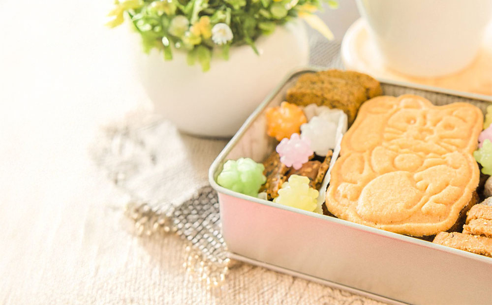 招いてにゃんこクッキー缶 [小角缶]（世田谷みやげ）スイーツ 洋菓子 焼菓子 クッキー お土産 クッキー缶 缶入り ご褒美 贈り物 ギフト かわいい プレゼント 猫