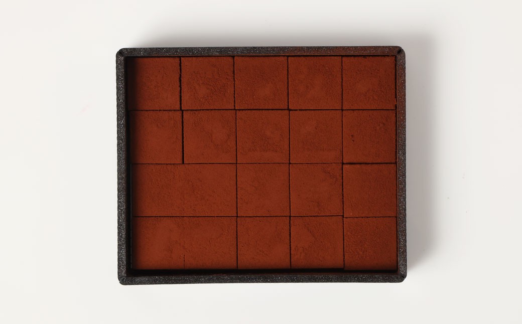 《冷凍》 北海道生チョコレート （ブラック） 約500g （約100g×5箱）