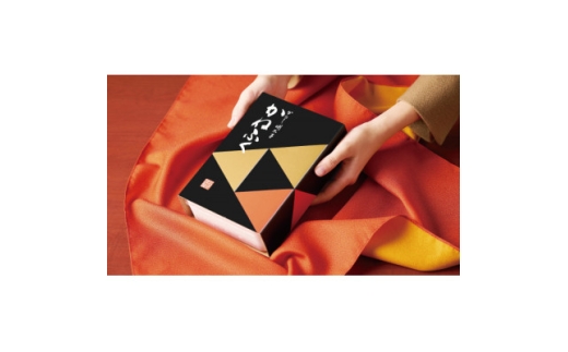かねふく ＜無着色＞辛子明太子(一本物)1.6kg(400g×4箱)(水巻町)【1737727】