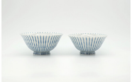 A25-124 有田焼 十草飯碗 ペアセット 青雅堂