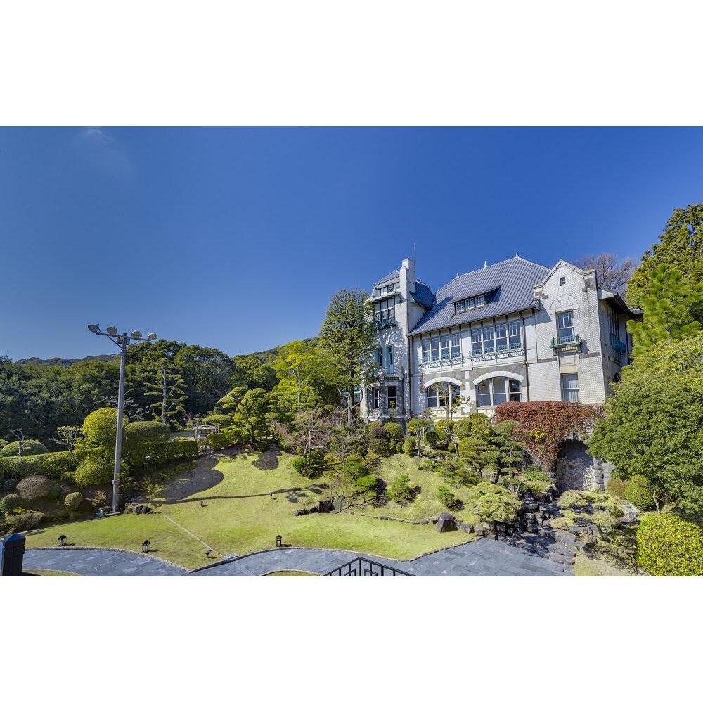 【ふるさと納税】【LE UN 神戸迎賓館】ペアランチ食事券《前菜・スープ・メイン料理・デザート・パン・食後の飲み物》