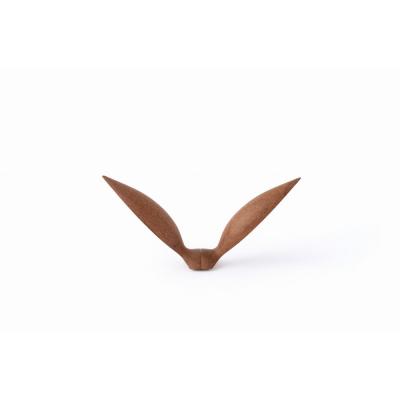 ふるさと納税 名古屋市 【Bubinga ブビンガ/あか茶】銘木再生/幸運を運ぶ木製オブジェliving_bird 鴎 |  | 01