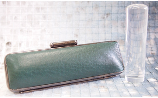 女性にお勧め　印鑑13.5㎜「水晶」イタリアンレザ－印鑑ケース付き（緑色）[5839-9177]