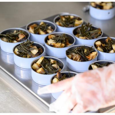 ふるさと納税 京丹後市 【あわび・さざえ・バイ貝の缶詰】海鮮の匠　魚政の海貝饗宴 三銘缶ギフト -極・雅・薫-贈り物にも最適 |  | 03