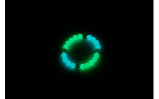 
『輝石の光』ルナウェア レディースプレミアムブレスレット 蓄光アクセサリー 光るアクセサリー 夜光　
