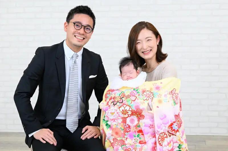 お宮参り撮影（お祝い着衣装付き・フォーマル写真３カット付き）【お宮参り フォーマル フォト 誕生記念 赤ちゃん プレゼント 撮影 記念写真 伝統行事 スタジオ撮影 神奈川県 小田原市 撮影 撮影】