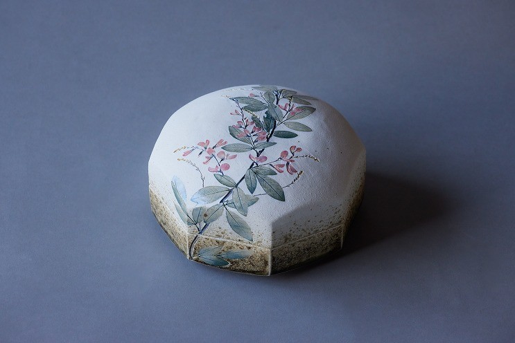 
            23-201　網田蒼土窯　萩文喰籠　共箱　熊本県伝統的工芸品
          