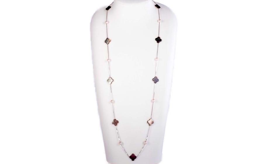 あこや真珠と黒蝶貝のステーションネックレス