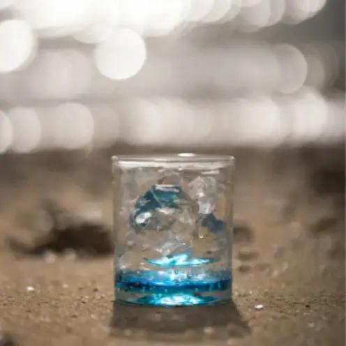 【RYUKYU GLASS WORKS 海風】オキナワオーシャン　ロック（レギュラー） 〇 沖縄 読谷村 夏 琉球ガラス GALA青い海 ガラス工房 東シナ海 青い空 ブルー うちなーすぐりむん 伝統