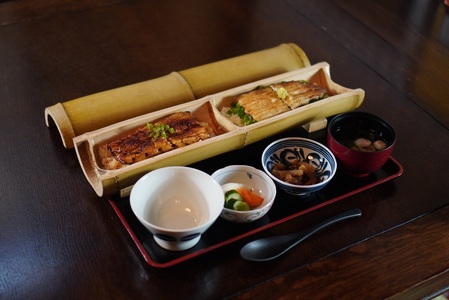 小淵沢井筒屋　お食事券30,000円分 [h265]