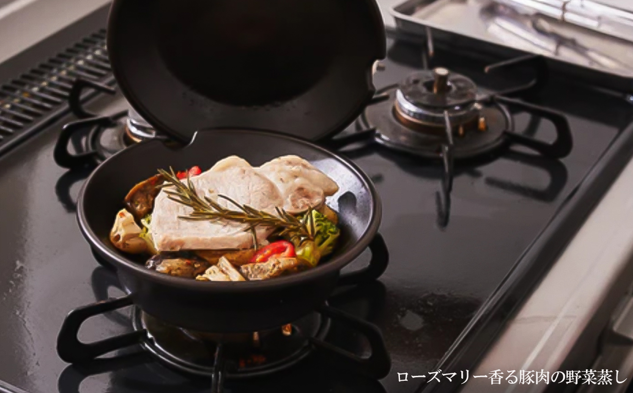 【萬古焼（ばんこやき）】安政三年創業。江戸時代から続く老舗窯元が開発。 新感覚！鍋で焼く！ 調理兼用食器　華月　TOBAN グレー【丼　ごはん鍋　ごはん炊　孤高　グルメ　KAGETSU 三重県 四日市