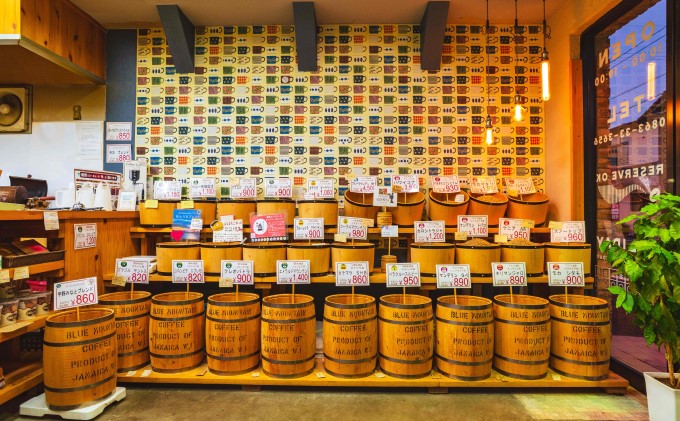 【 定期便 6ヵ月 】 大人気 ！ 瀬戸内 の お宝 焙煎 ブレンド ！ コーヒー粉 600g(200g×3袋) COFFEE ROAST 3710みなと 珈琲焙煎所 ブレンド コーヒー 珈琲 飲み物