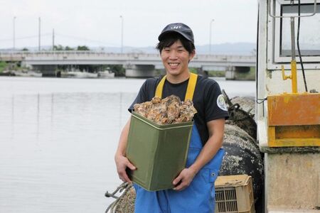 【発送時期が選べる】魚介類 牡蠣 / 山口水産の能登かき / 殻付き一斗缶[殻付き約70～80個]◇ 石川県 七尾市 能登 ※2026年1月中旬～5月中旬頃に順次発送予定 ※離島への配送不可