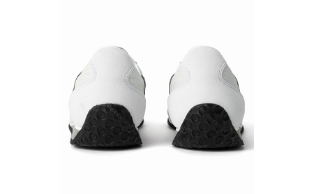 PATRICK IRIS WH/BK23501 23.0cm（EUサイズ：36）