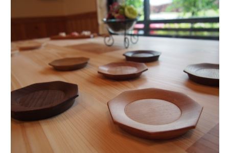 木製食器　豆皿と茶托【1-60】