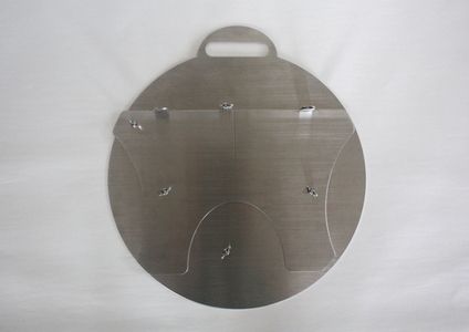 使いたい時、すぐそこにーどこでも組立て丸テーブル