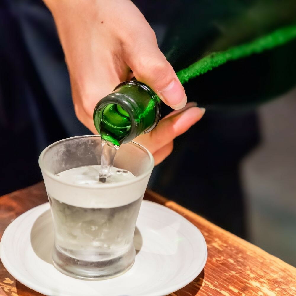 【ふるさと納税】【Cafe ＆ Bar まほら】日本酒飲み放題券(1名様ご利用分) | 券 食事 ランチ ディナー 郷土料理 柿の葉寿司 日本酒 飲み放題 人気 おすすめ 送料無料