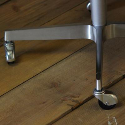 ふるさと納税 富田林市 Cosmic Chair (コスミックチェア) キャスター脚 モザイククレイジーパターン【SWOF】 |  | 02