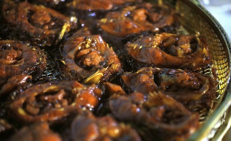 伝承煮 鯉のうま煮 6切れ (トレー入り)