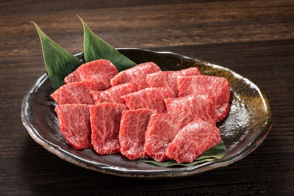 
                  神戸牛鉄板焼き（もも）400g
                
