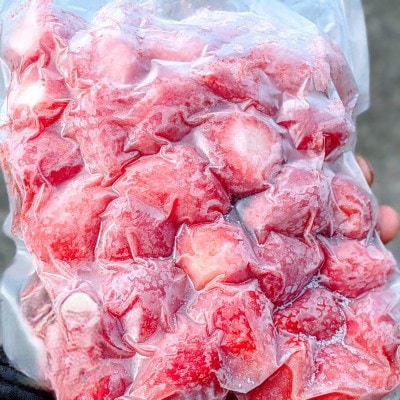 いちご屋さかいの冷凍いちご計2000g【配送不可地域：離島】