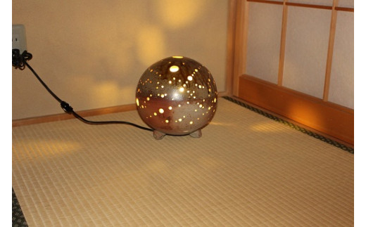 信楽粘土 陶器 和モダン ランプ 照明 間接照明 陶芸 工房 和風 和室 インテリア 阿吽窯 薮谷尚子 三重 伊勢（442）