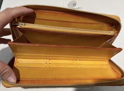 ラウンドファスナーロングウォレット（サメ革）_OS194-0012