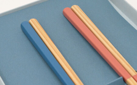 OEDO -ICHIMATSU- Blue / Pink 紙箱入りペアセット / 箸 はし カトラリー お箸 小浜市 / スタイル・オブ・ジャパン[BFCX006]