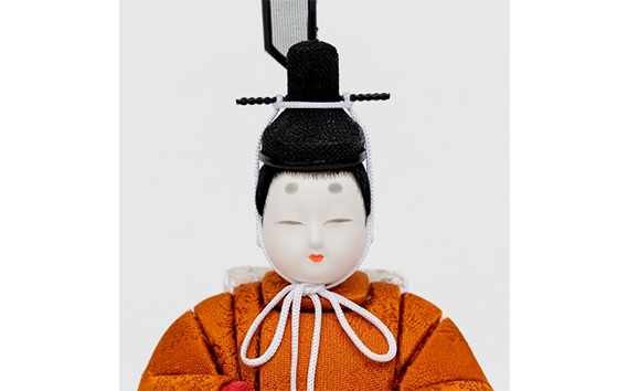 木目込みひな人形 ／ お雛さま ひなまつり 雛人形 飾り物 置物 有職衣裳 コンパクト インテリアに馴染む モダン 女の子 イベント 飾り 秋田杉 麻の葉 模様 埼玉県 No.270