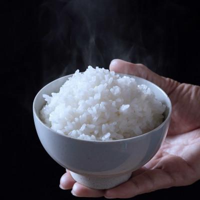 ふるさと納税 南魚沼市 【毎月定期便】最高金賞受賞　 数量限定南魚沼産コシヒカリ「こまがた家のお米」5kg全3回 |  | 03