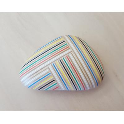ふるさと納税 芦別市 PLYWOOD laboratory　Paper-Woodペーパーウェイト「koishi」三角olp