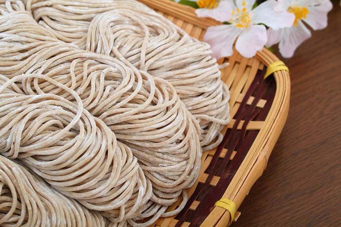 【ふるさと納税】 特選日本そば450g（3～4人前） ／ だし 麺類 国内産 送料無料 埼玉県 No.408