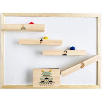 ふるさと納税 名古屋市 磁石でくっつくころがるクッコル なごや三英傑 天下泰平コロコロ  木のおもちゃ ボード付き